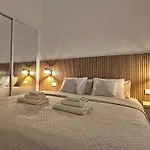 Апартаменты Pearl Cristianos - Ac, Pool, Fibre Net, Tv Channels, Calm Atmosphere *