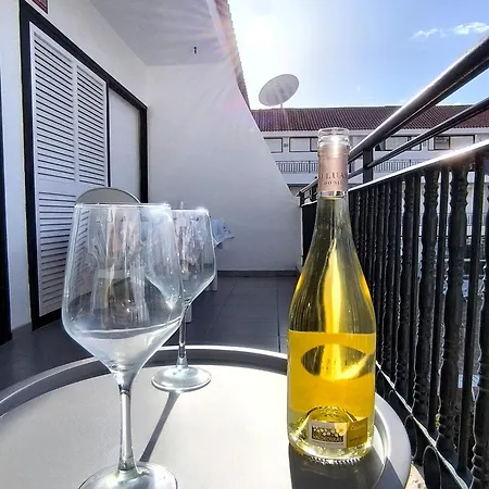 Pearl Chipeque - Calm Atmosphere, Pool, Fibre Net, Tv Channels Los Cristianos (Tenerife)