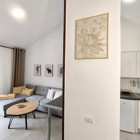 Pearl Chipeque - Calm Atmosphere, Pool, Fibre Net, Tv Channels *