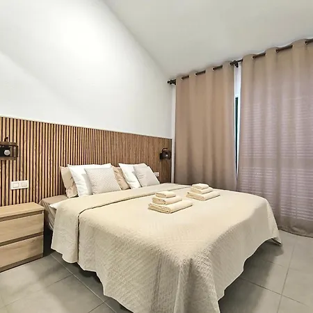 Apartment Pearl Chipeque - Calm Atmosphere, Pool, Fibre Net, Tv Channels Los Cristianos (Tenerife)